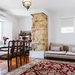 54 Santa Catarina דירה *