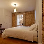 54 Santa Catarina Apartments