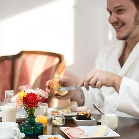 54 Santa Catarina Лісабон