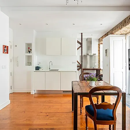54 Santa Catarina Apartments * Lisbon
