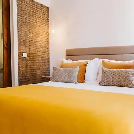 54 Santa Catarina Apartments *