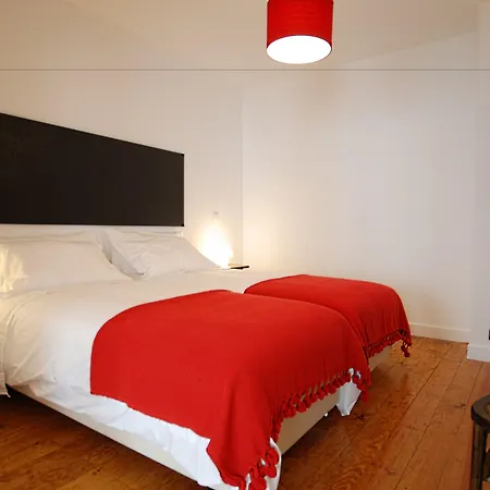 54 Santa Catarina Apartments * Lissabon