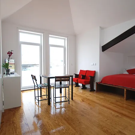 54 Santa Catarina Apartments Lissabon