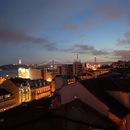 54 Santa Catarina Apartman Lisboa