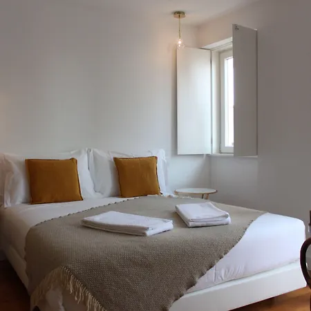 54 Santa Catarina Apartments * Lissabon