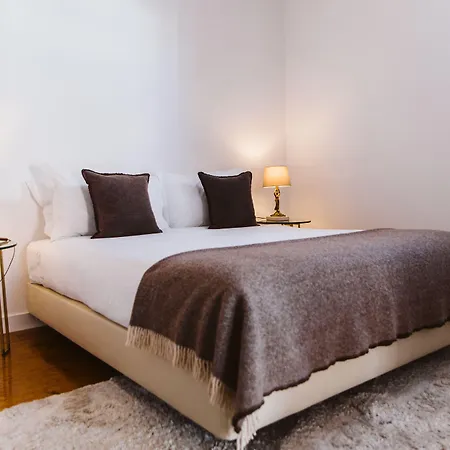 54 Santa Catarina Apartments * Lissabon
